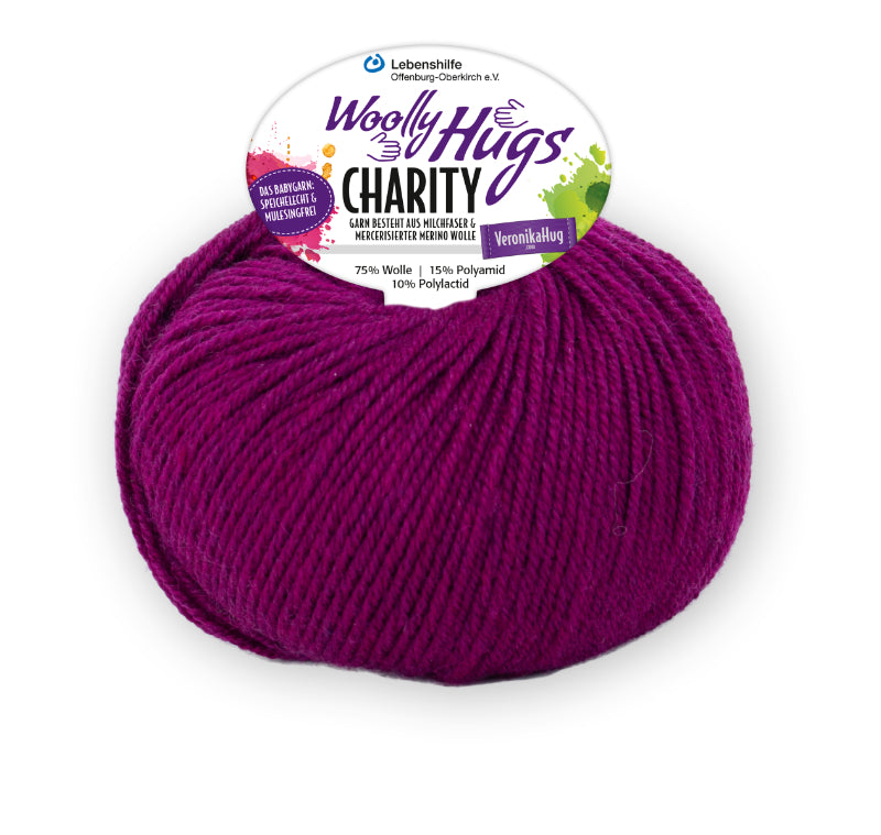 Charity von Woolly Hugs